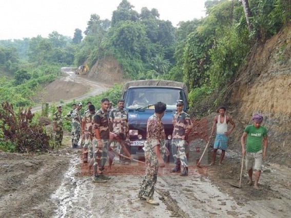 Deplorable Amlighat Sabroom Road: No respite for commuters Deplorable Amlighat Sabroom Road: No respite for commuters